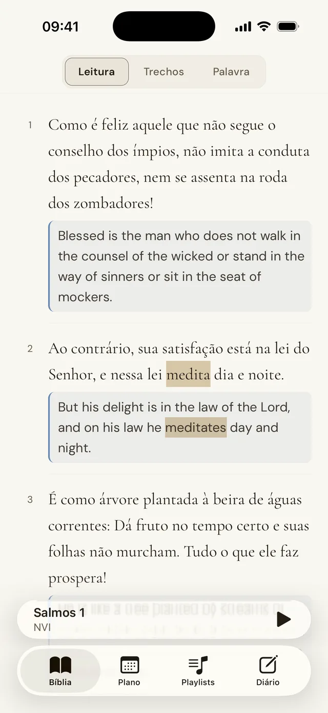 Leitura paralela de Salmos 1: a NVI com a NIV embaixo de cada versículo e “medita” ligada a “meditates”.